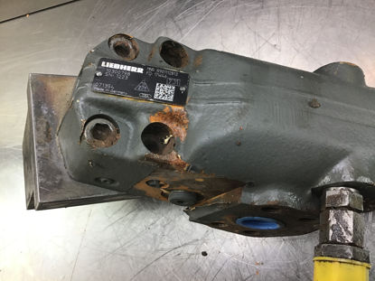 Liebherr image-picker-383BDC6C-E87A-4290-92AA-6F9E494148B9-13915-00001A3213BA6627-JPG